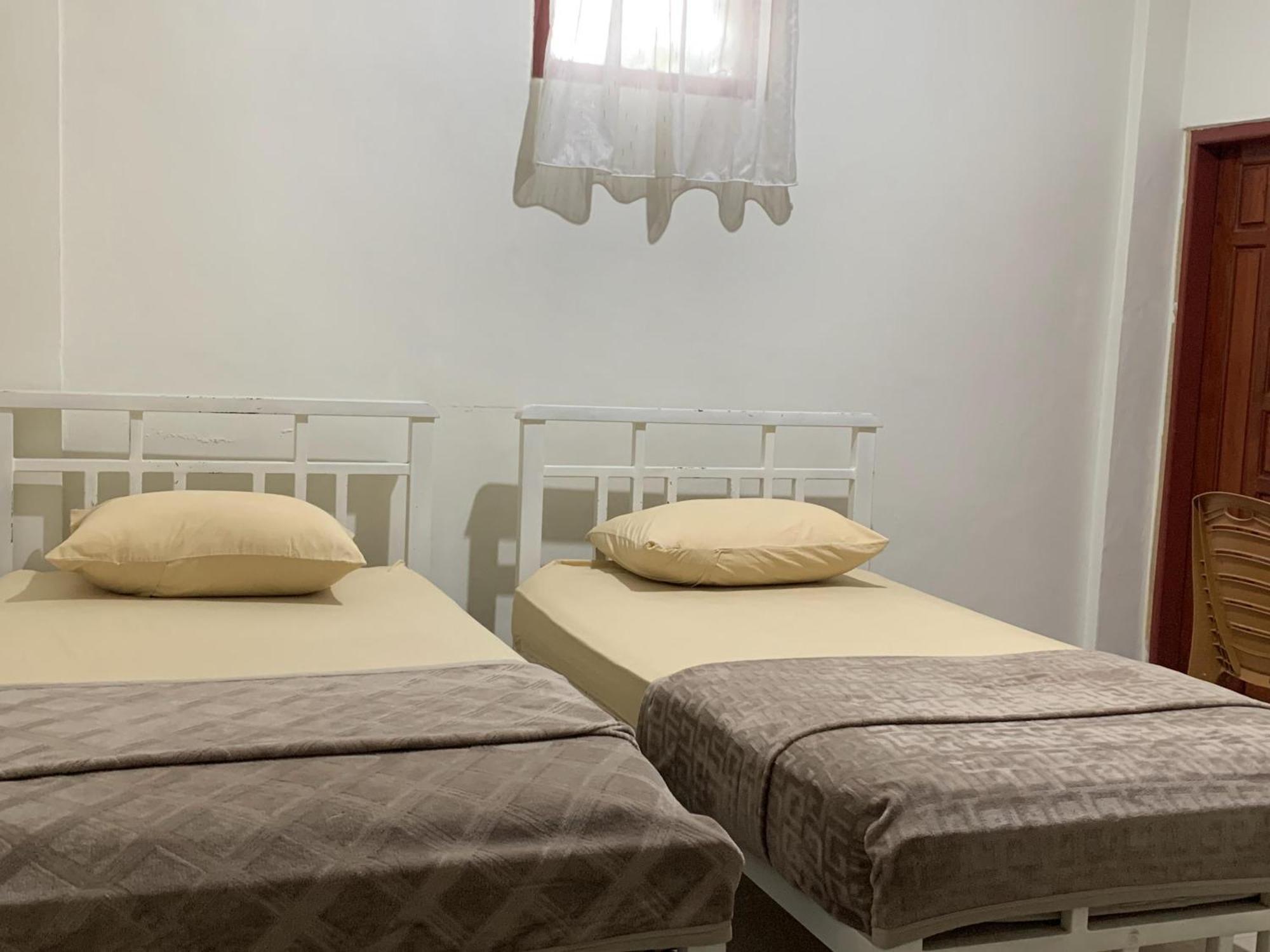 Bukittinggi Homestay Esterno foto