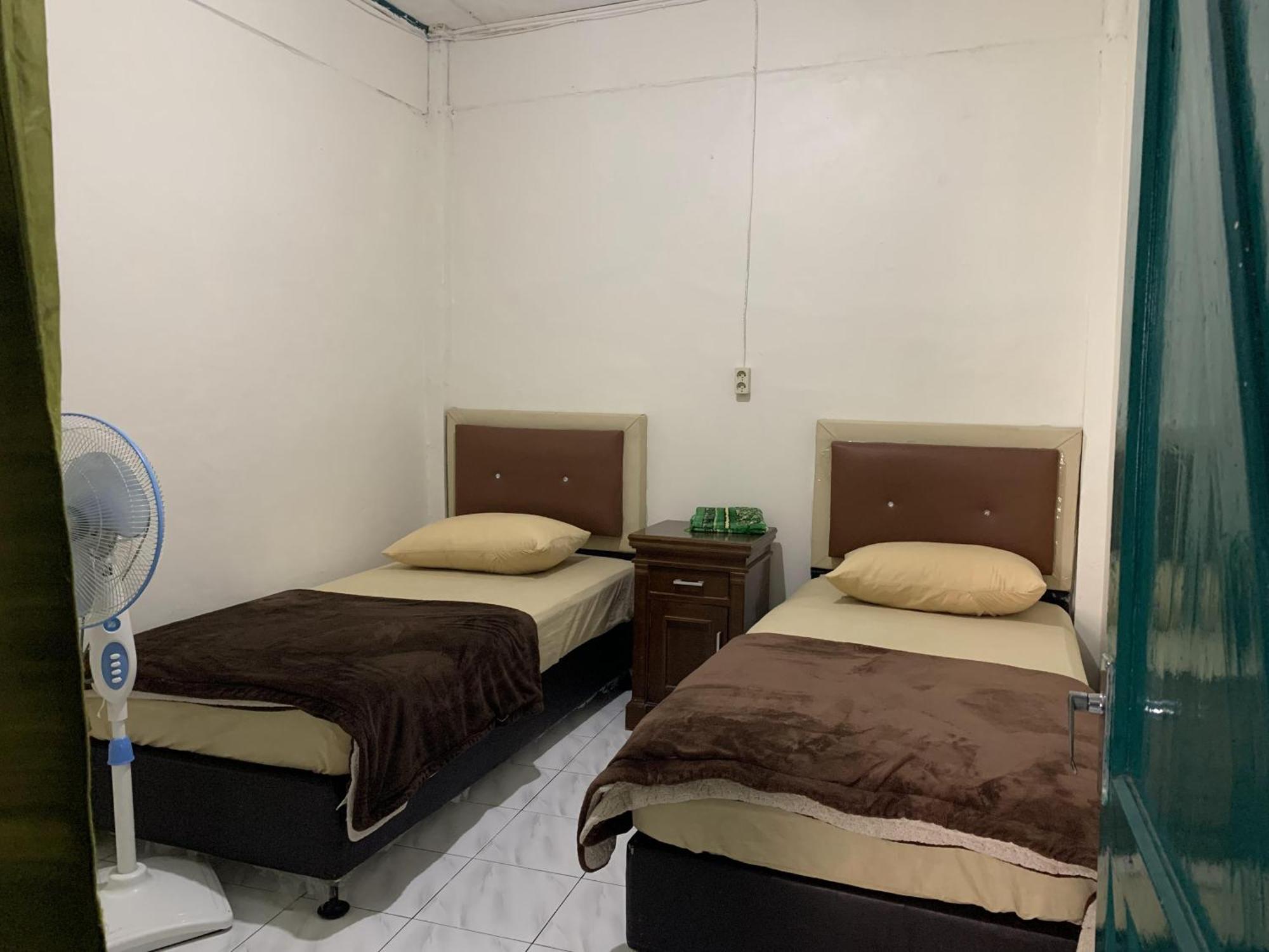 Bukittinggi Homestay Esterno foto
