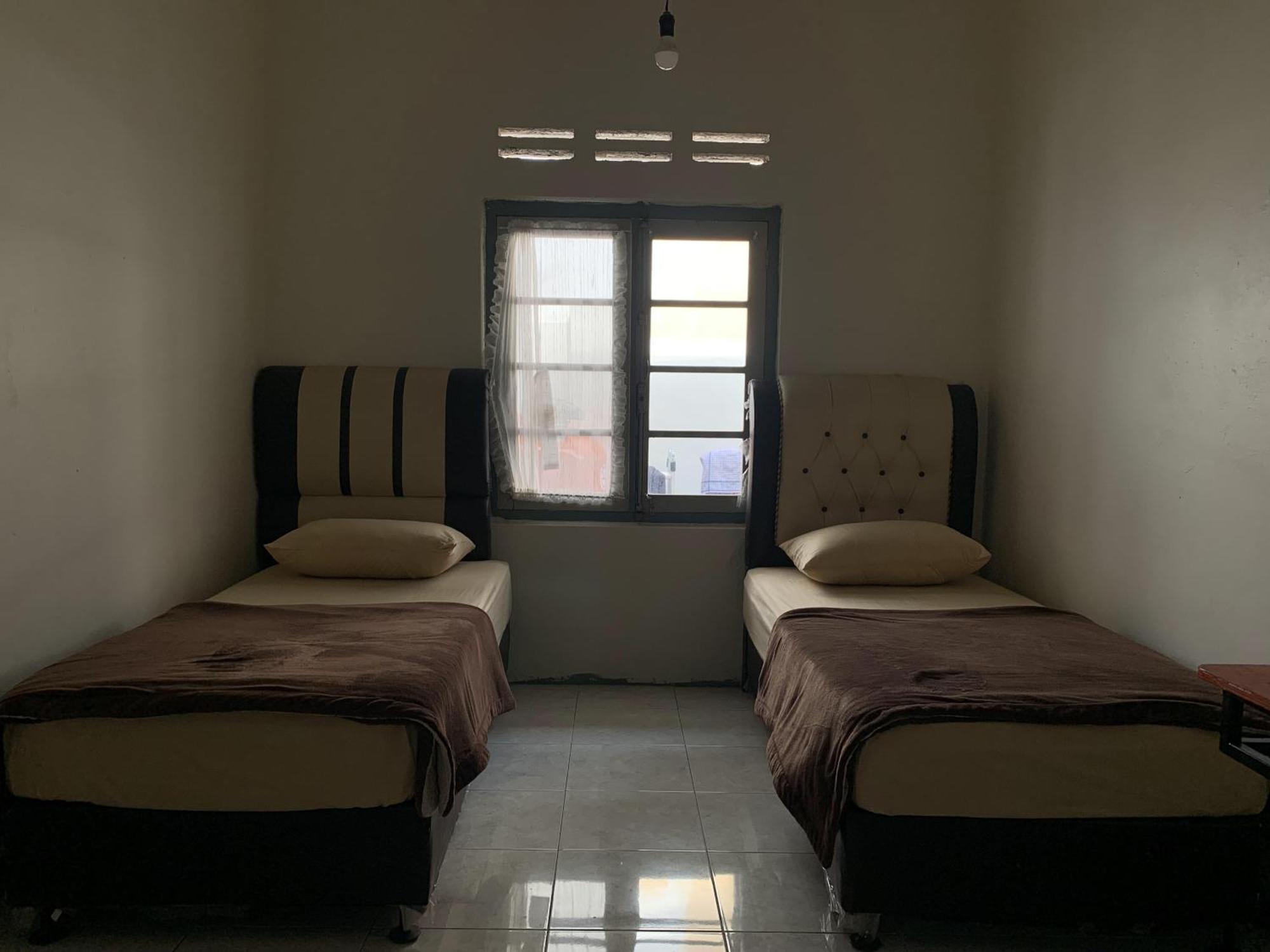Bukittinggi Homestay Esterno foto