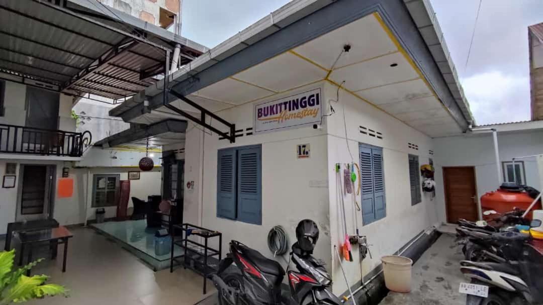 Bukittinggi Homestay Esterno foto