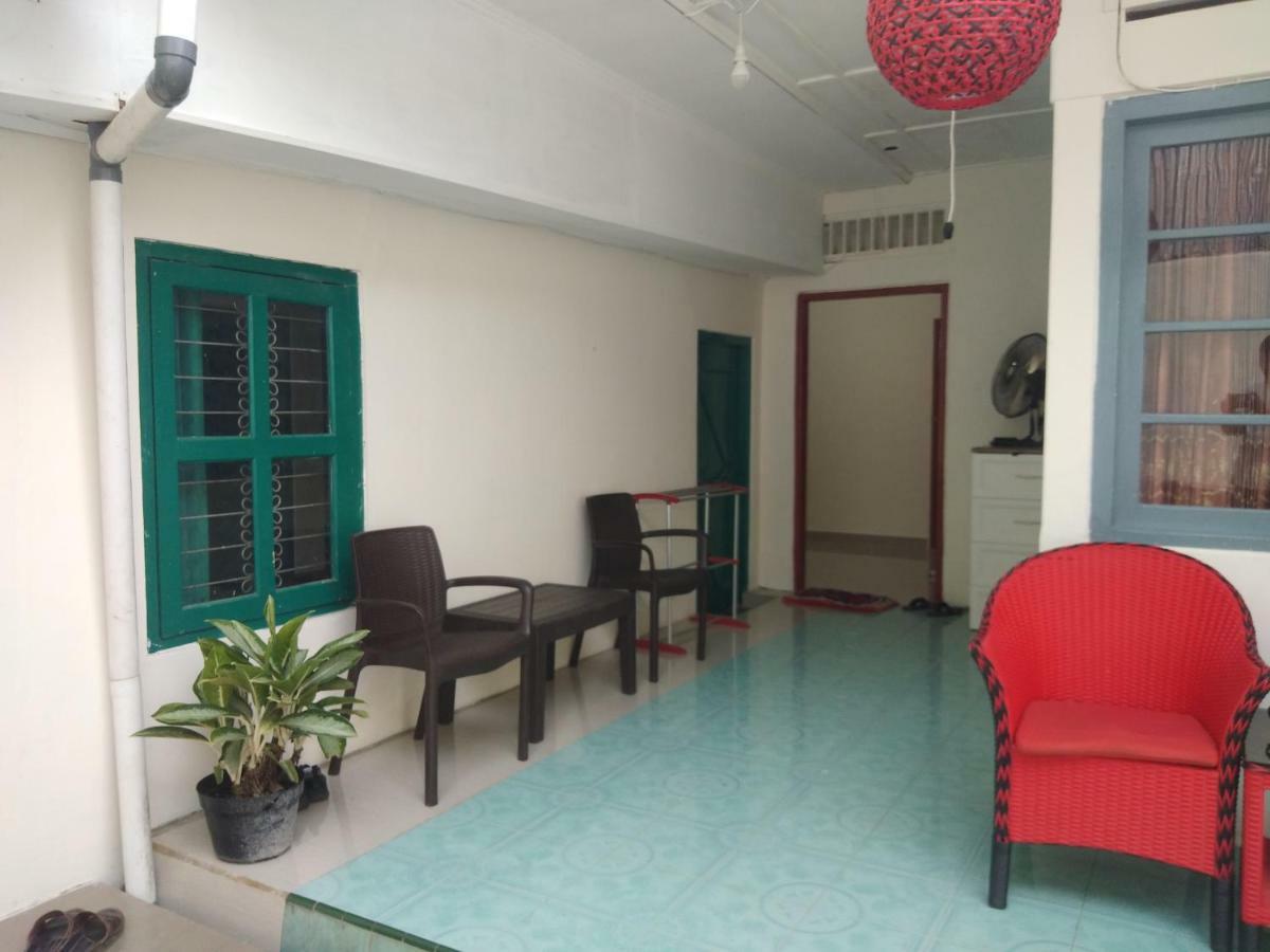 Bukittinggi Homestay Esterno foto